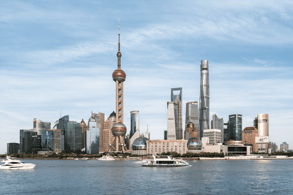 The Bund is a fusion of East-West architecture and a symbol of China’s modern evolution (Source: Pexels)